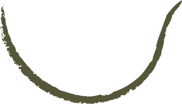 Gîte avec repas adaptés Pyrénées 66, les repas seront servis « comme à la maison » autour de grandes tables dans la salle à manger chauffée avec un poêle de masse ou sur la terrasse à l’ombre des arbres pendant la saison estivale.